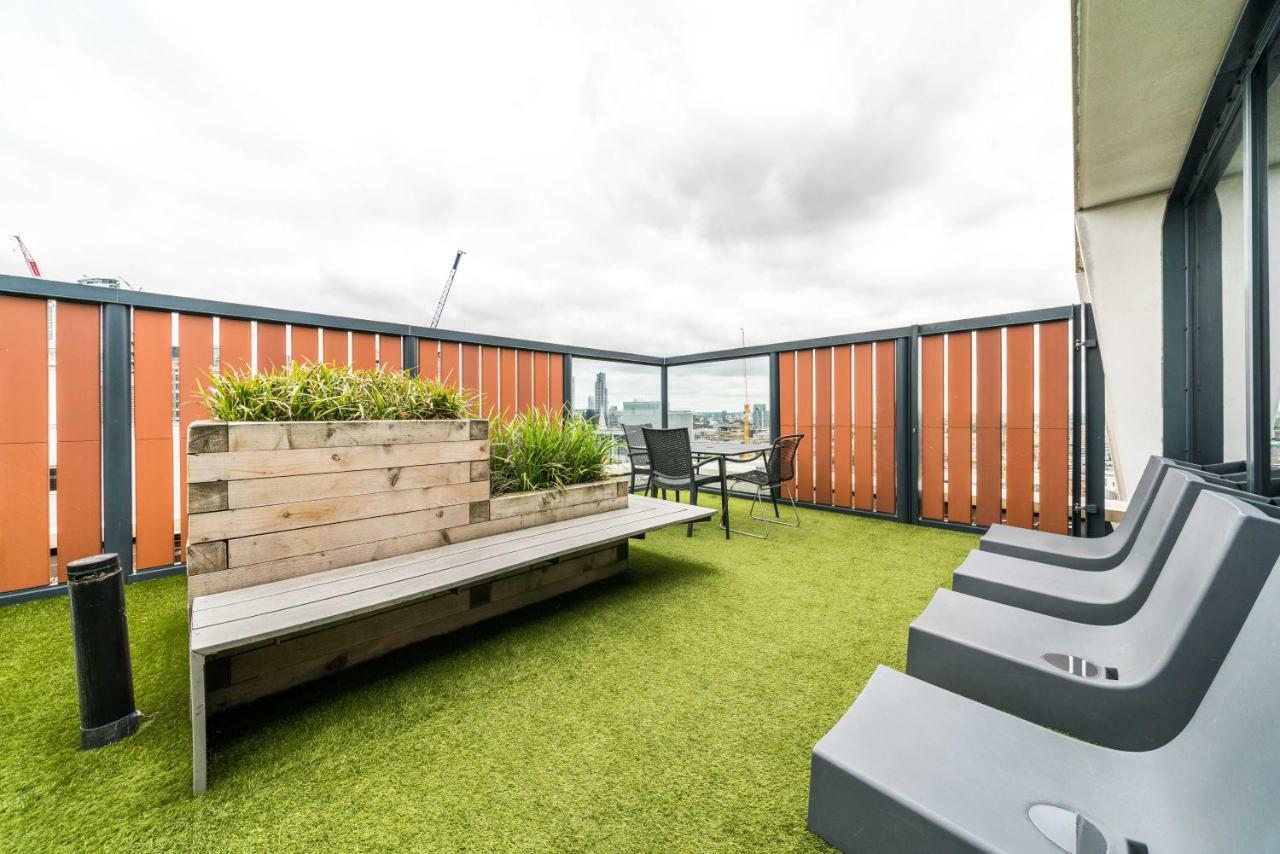 Hashtag Aldgate Campus Accommodation London Bagian luar foto