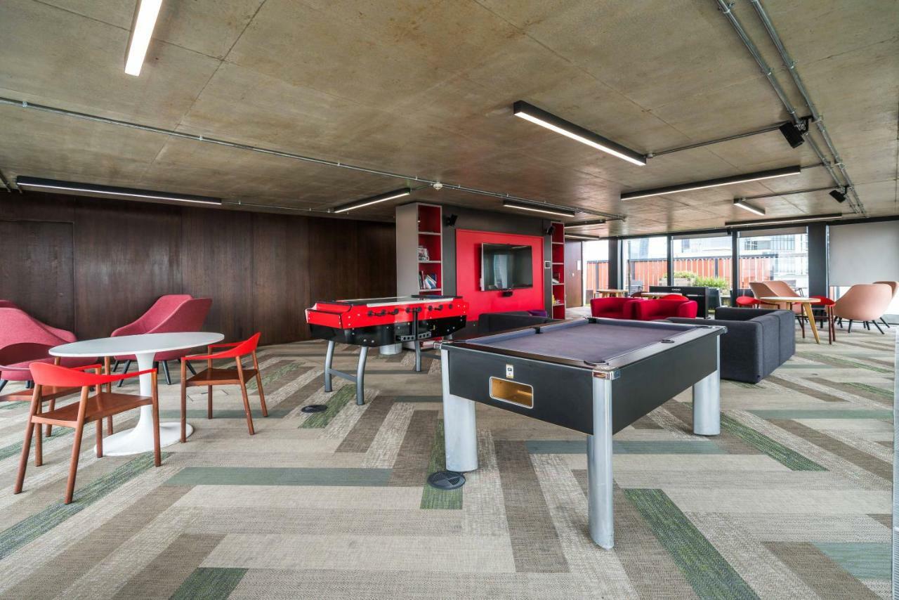 Hashtag Aldgate Campus Accommodation London Bagian luar foto