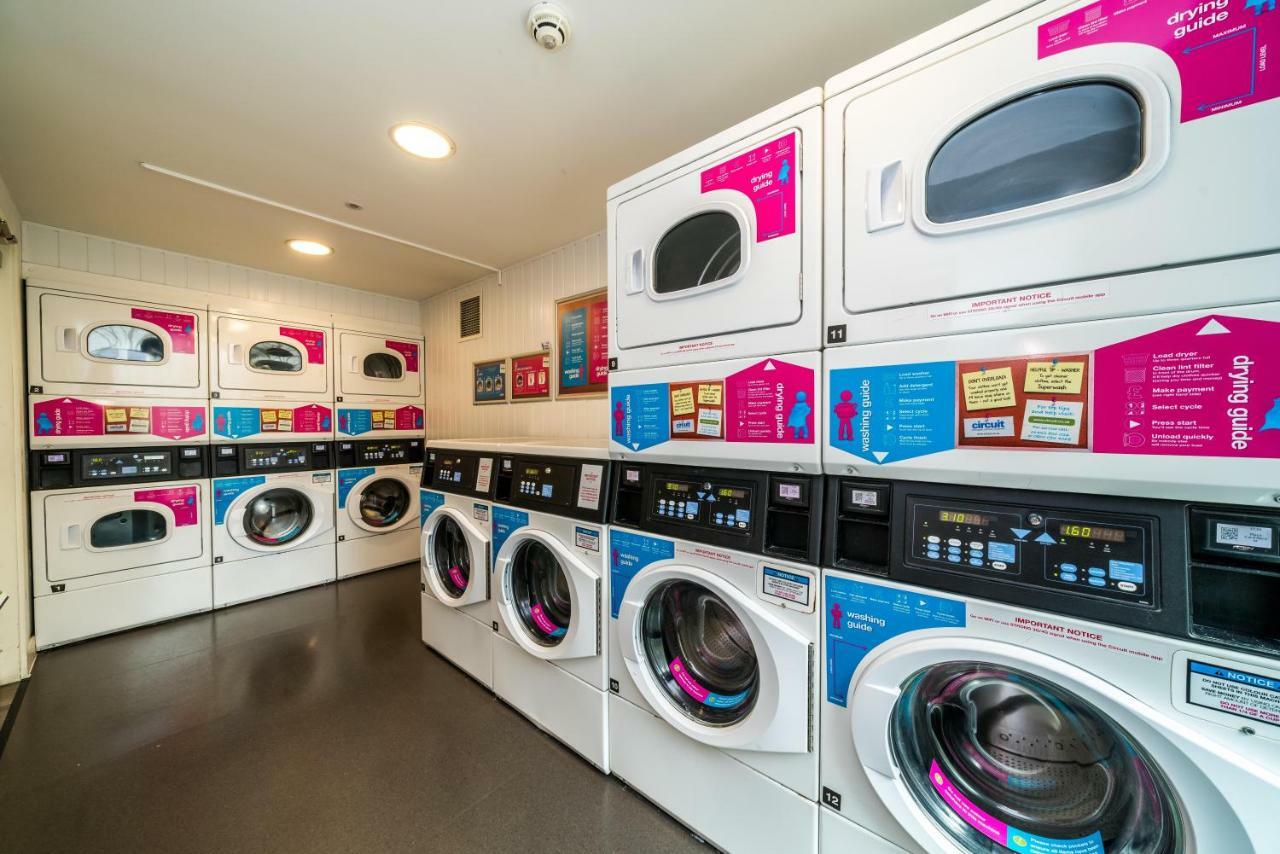 Hashtag Aldgate Campus Accommodation London Bagian luar foto
